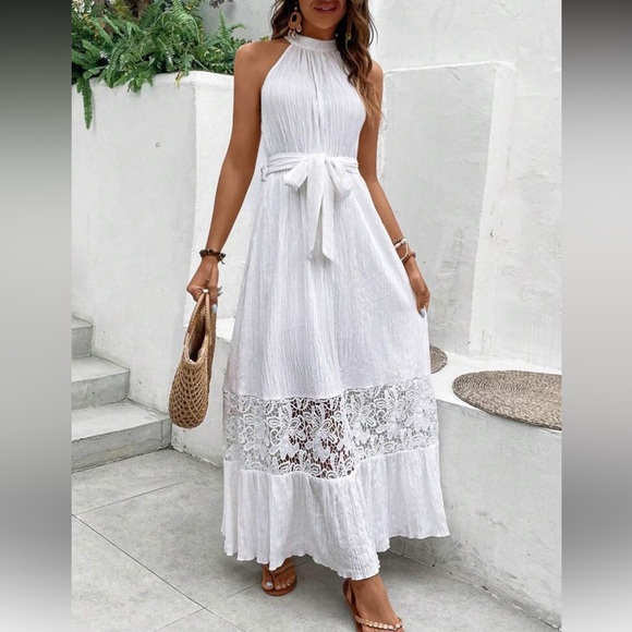 Dresses & Skirts - Boho lace insert belted halter maxi dress